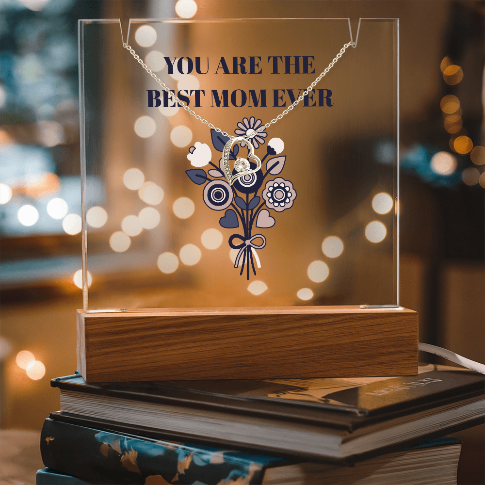 The "Best Mom Ever" Necklace