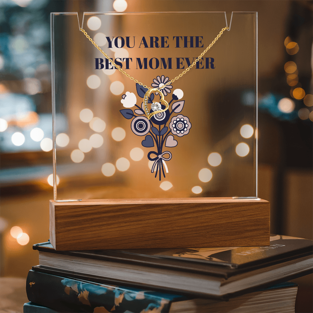 The "Best Mom Ever" Necklace